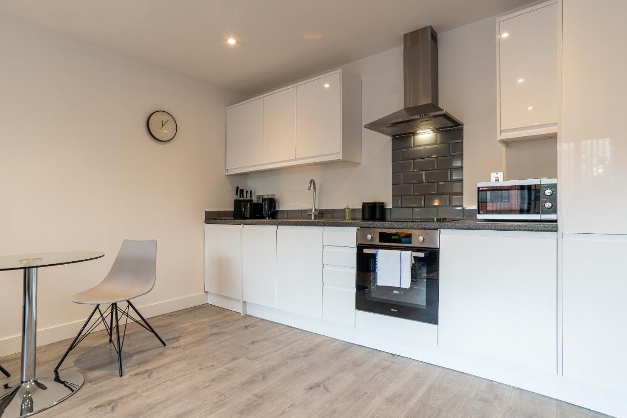 Copenhagen Court Apartments Basingstoke Esterno foto