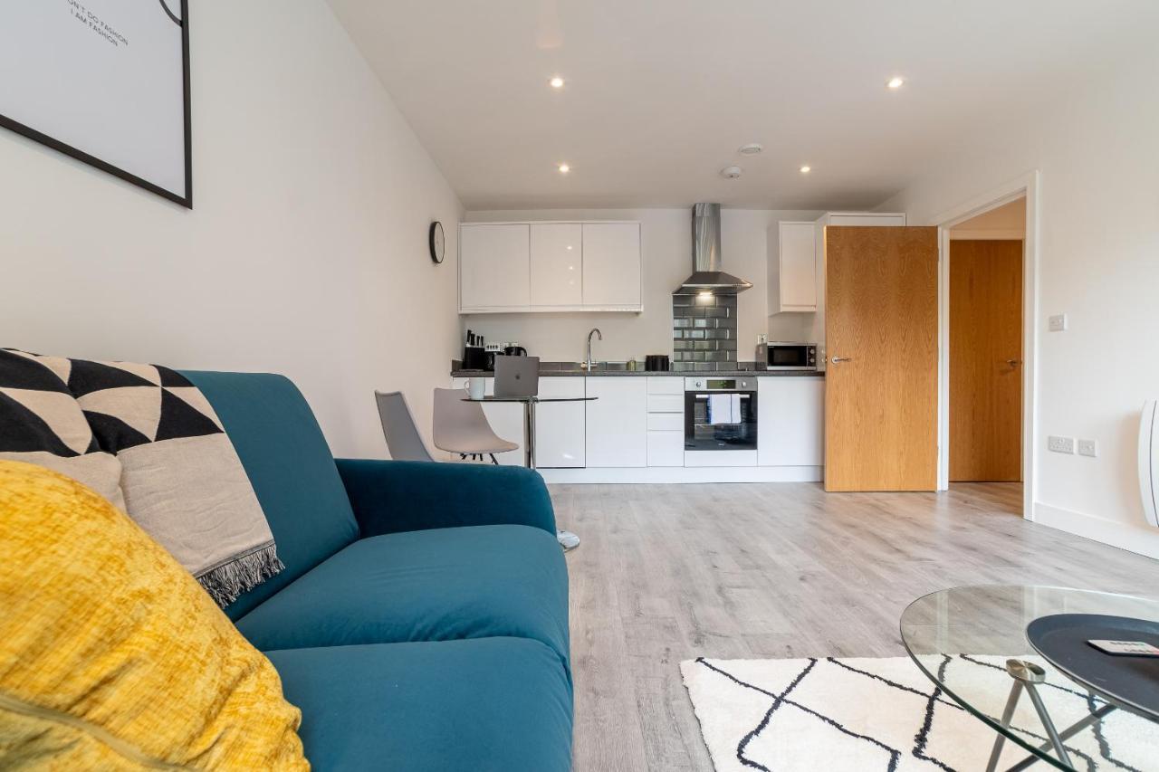 Copenhagen Court Apartments Basingstoke Esterno foto