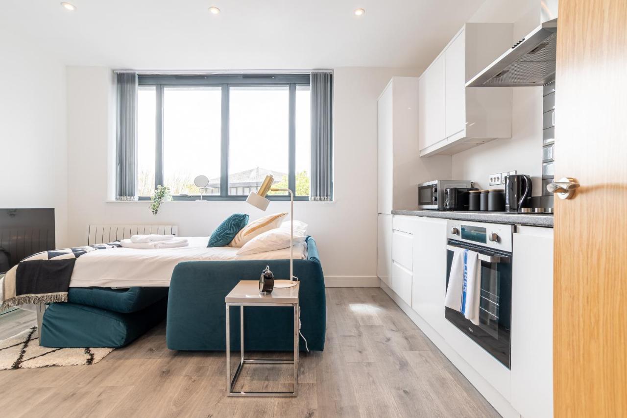 Copenhagen Court Apartments Basingstoke Esterno foto