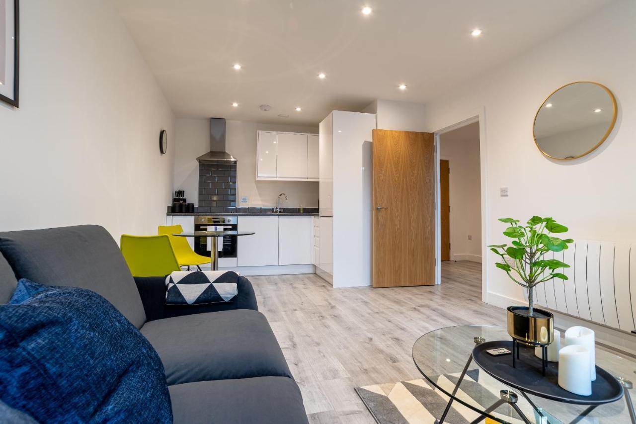 Copenhagen Court Apartments Basingstoke Esterno foto
