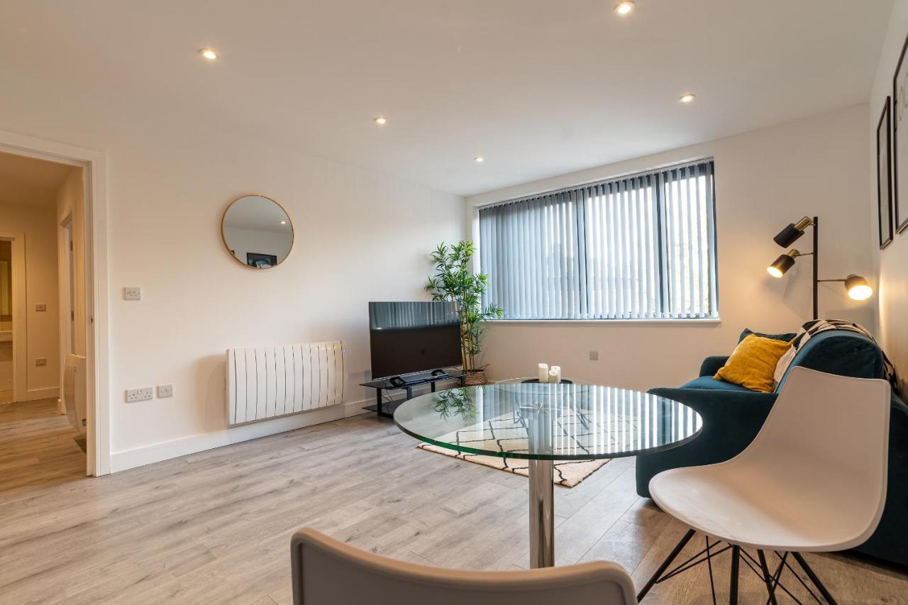 Copenhagen Court Apartments Basingstoke Esterno foto