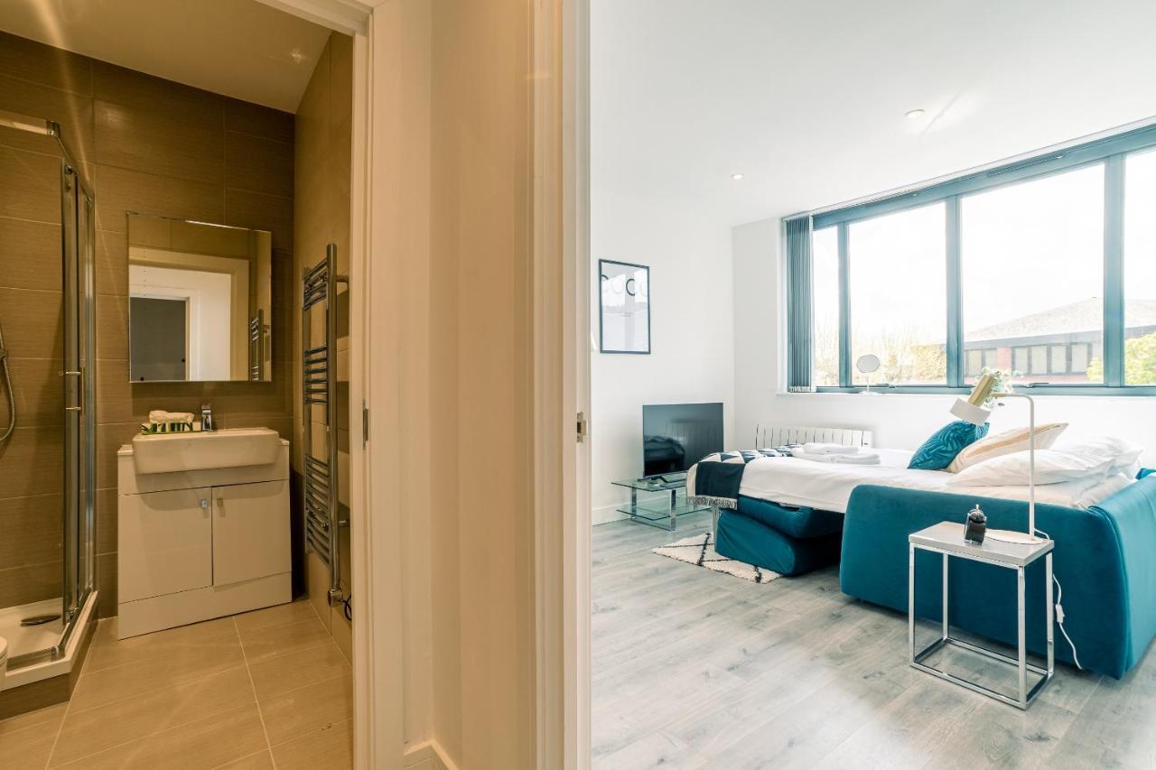 Copenhagen Court Apartments Basingstoke Esterno foto
