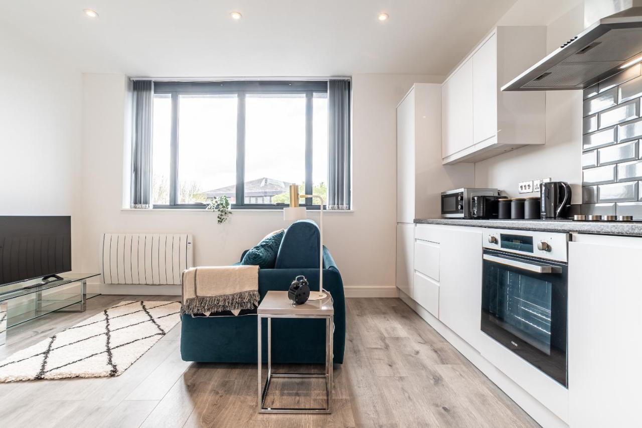 Copenhagen Court Apartments Basingstoke Esterno foto