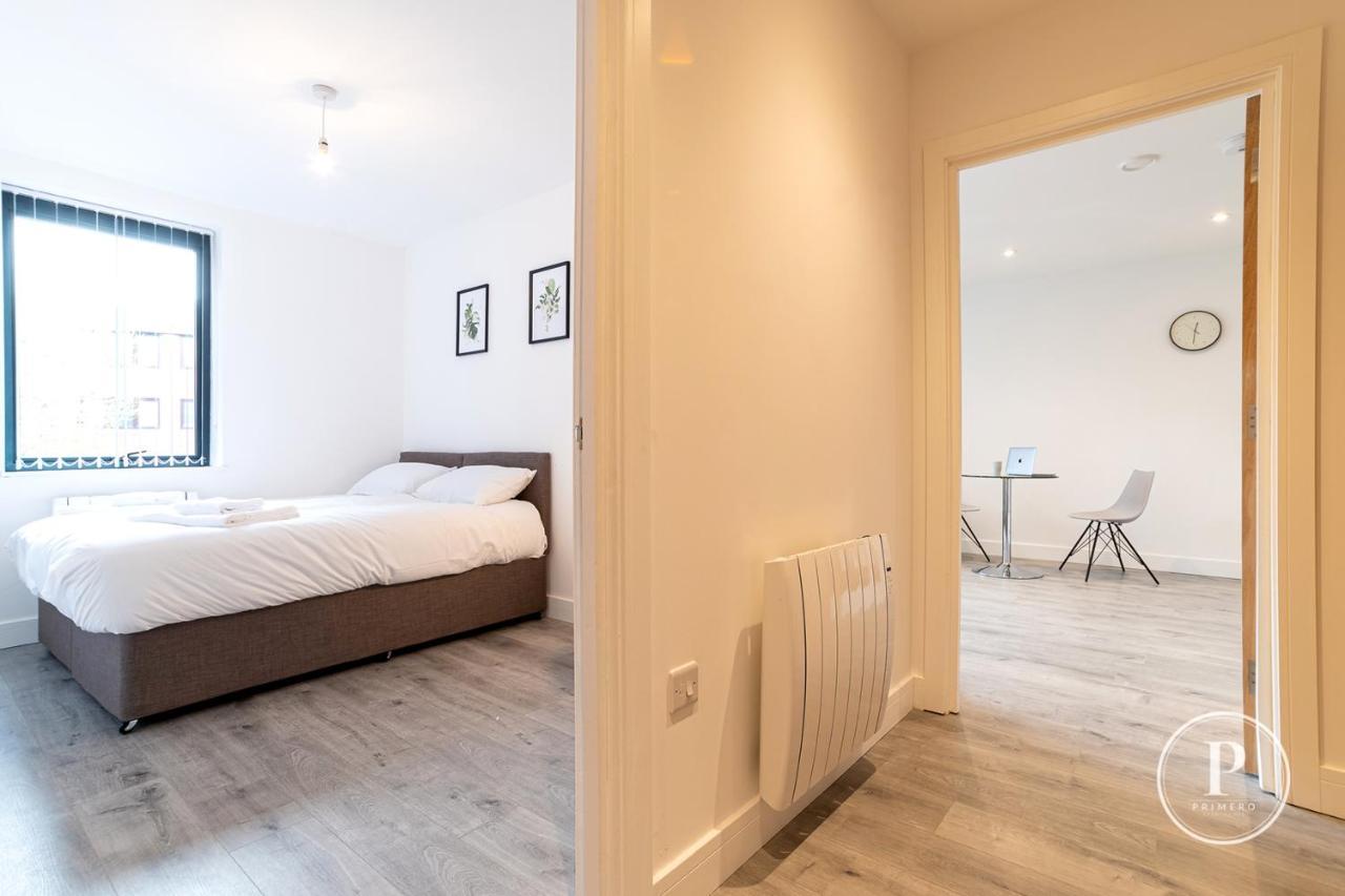 Copenhagen Court Apartments Basingstoke Esterno foto